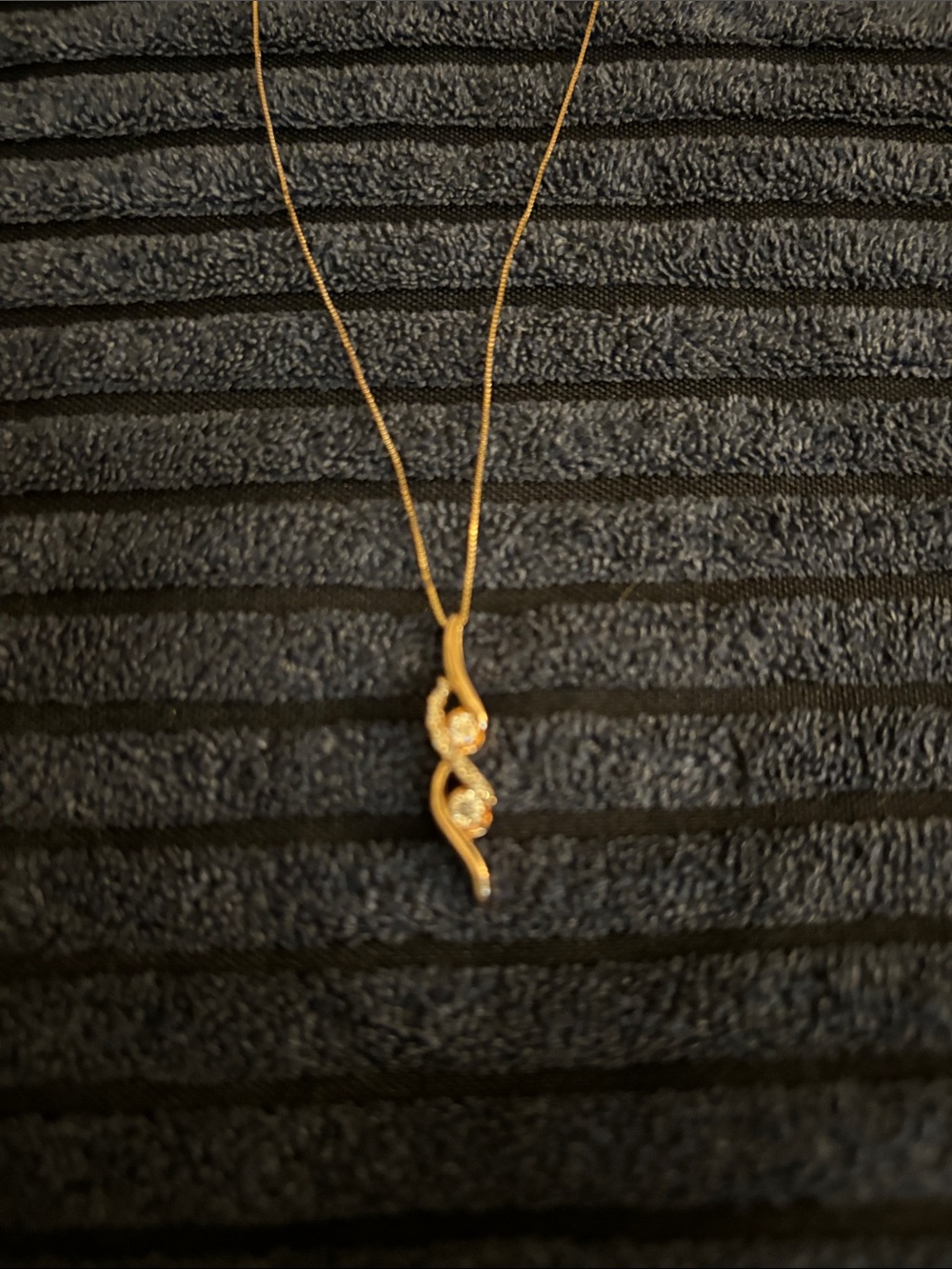 Zales 14k Rose gold diamond necklace